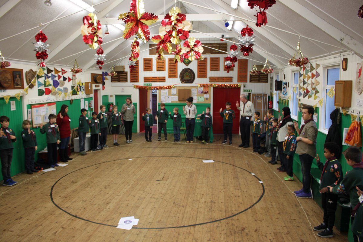 SuttonSnaggles tweet media