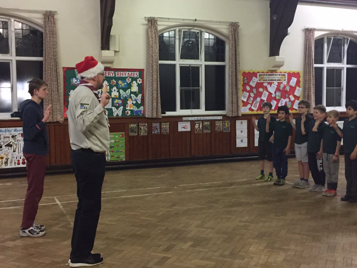 SuttonSnaggles tweet media