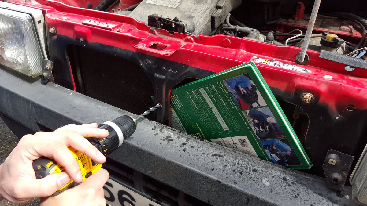 PandaRaid2017's tweet image. Whenever drilling into your beautiful #FiatPanda, don't forget to protect the radiator from the drill. I'd recommend using @HaynesManuals