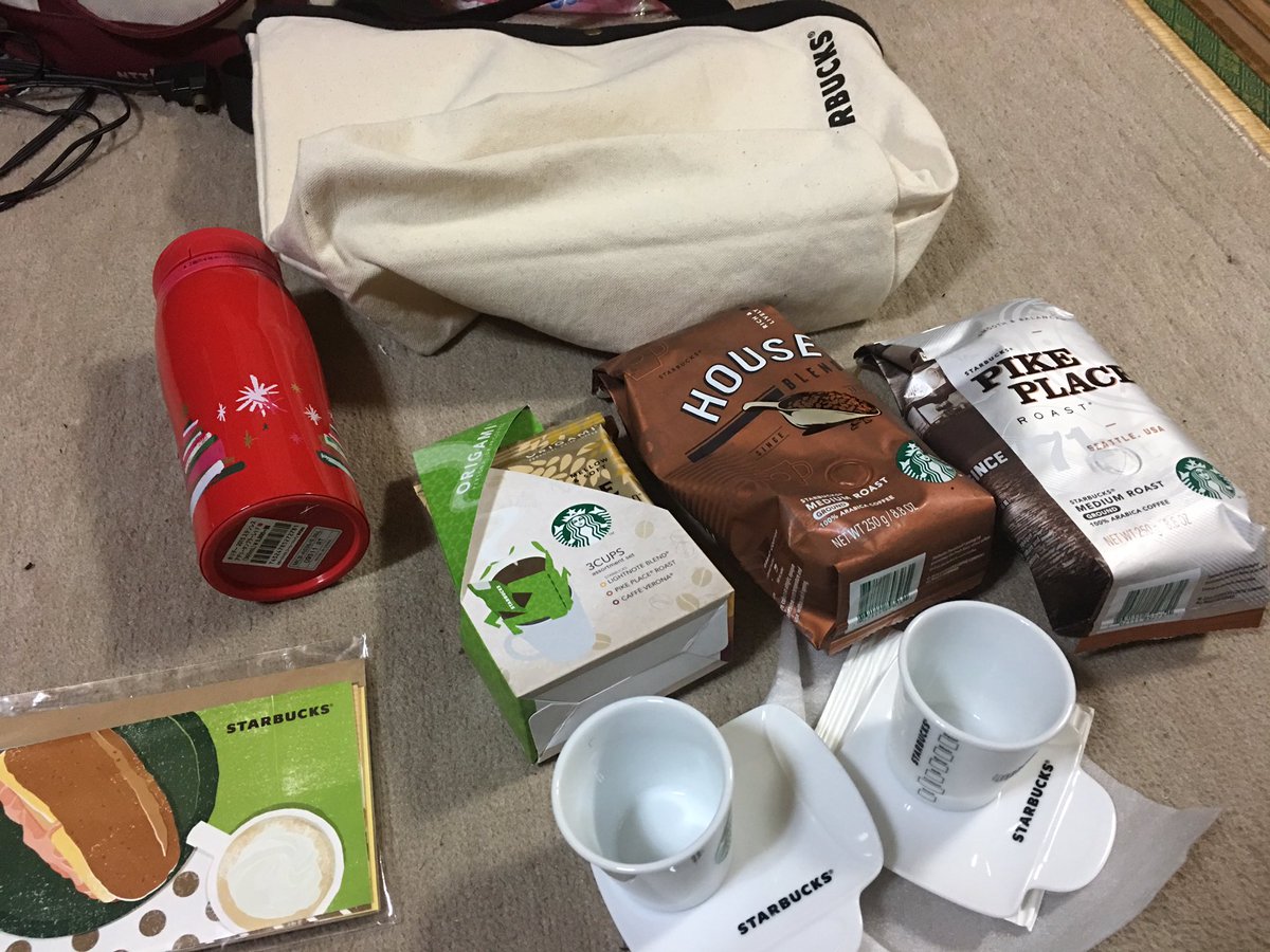 スタバ2017 福袋 大行列！だけど…今年はハズレ？2017年スタバ福袋の中身まとめ
