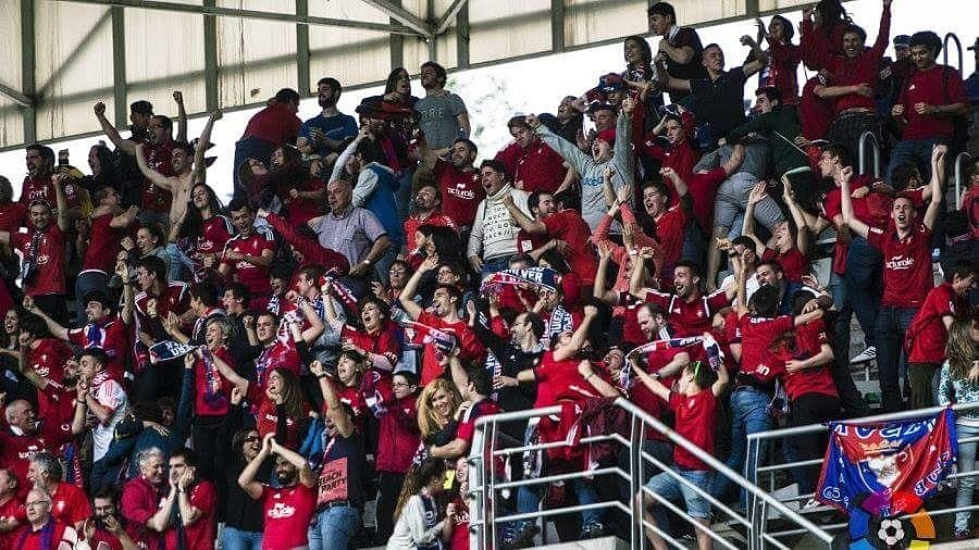 Con todo perdido, 500 nos fuimos a Oviedo. Paso ésto. El resto de la historia ya la sabéis. Urte berri on Gorriak! #Osasuna
