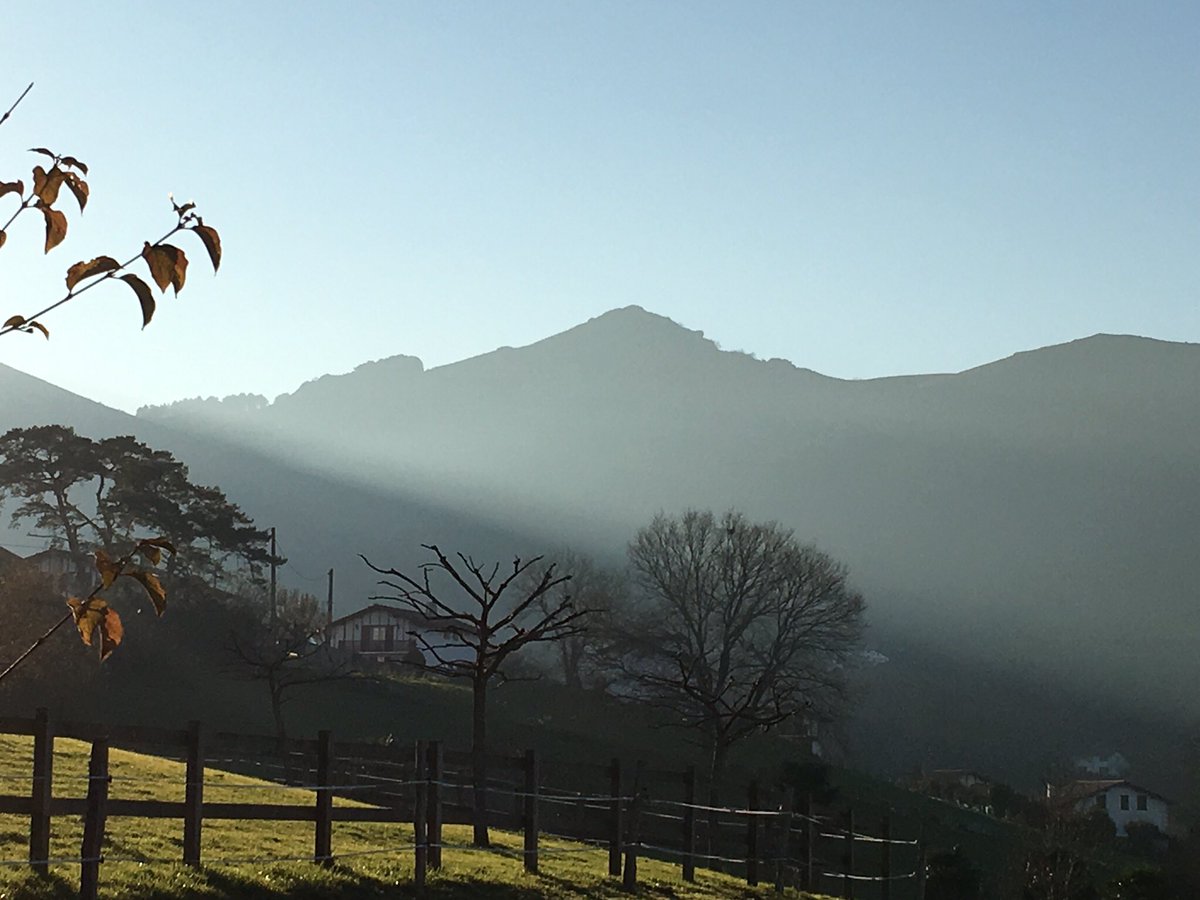 Belle et heureuse année à tous ! 🙂 #paysbasque #BonneAnnée