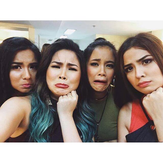 TEAMOHMYGIRLS_'s tweet photo. Happy New Year, Team! 2016 is super memorable for us 🙌 Cheers for 2017! @alexailacad @ylona_garcia @imkrisshav @YengPLUGGEDin we love you! 😘 https://t.co/wWx5ZQWna6