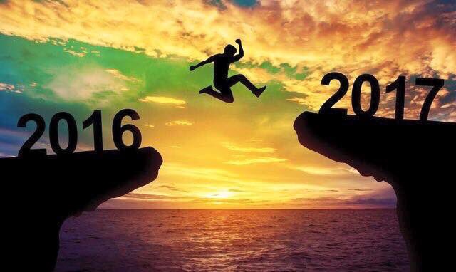 adculturachile's tweet photo. ¡Muy Feliz Año Nuevo y un 2017 cargado de buenas sorpresas y pleno de gestiones culturales! https://t.co/8Jjim63IKS
