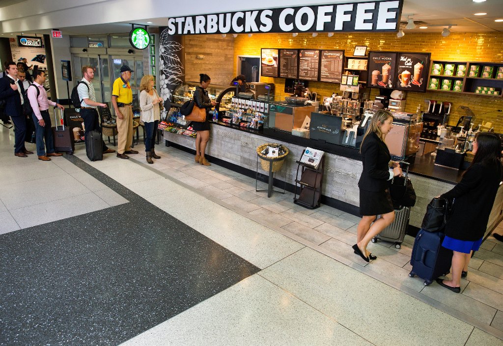 CLT Airport on Twitter "TopStoriesOf2016 New customer amenities