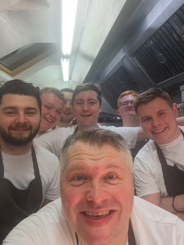 MVbistrotverite tweet picture