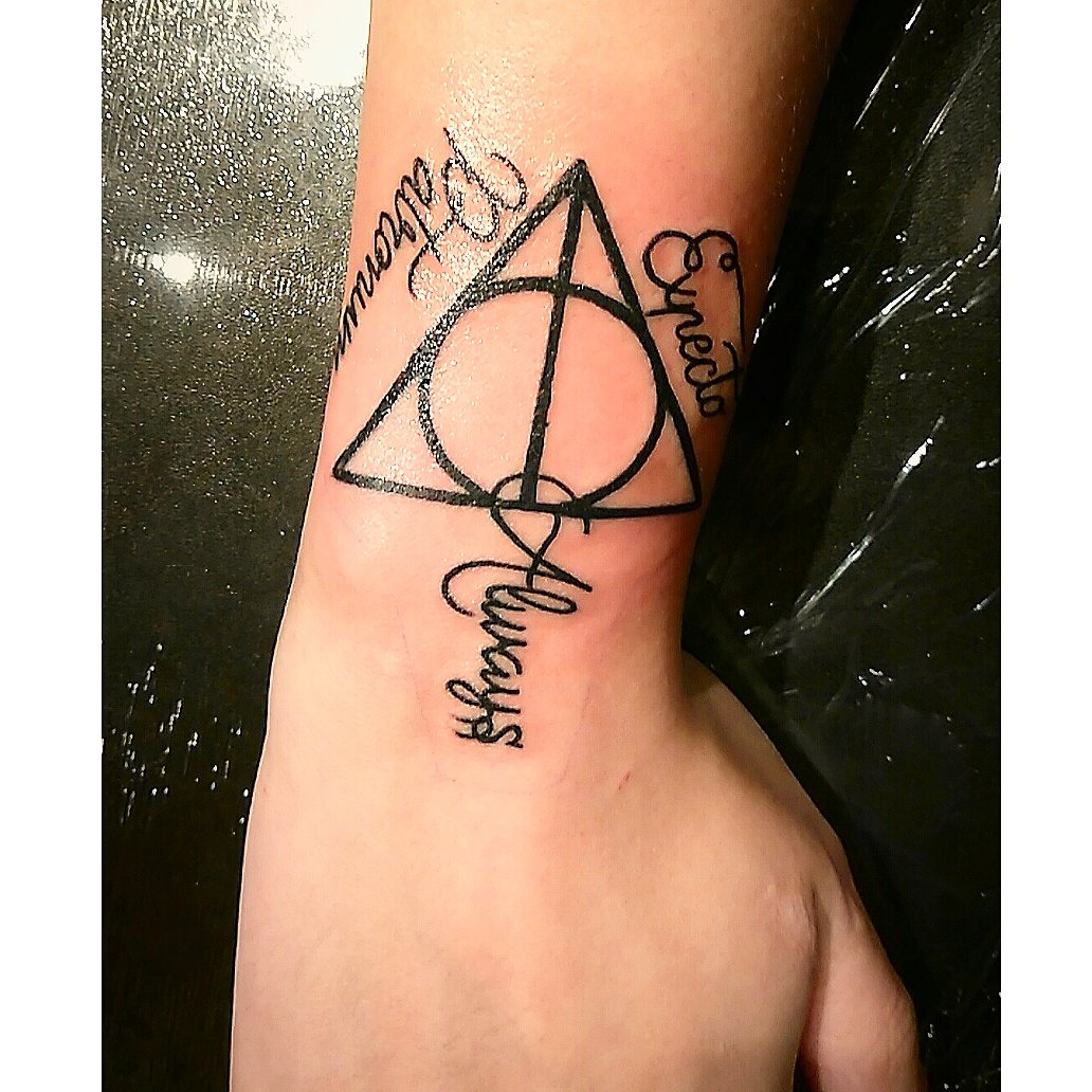 Best believe I got my harry potter tattoo. It says \, image size:1032x1032