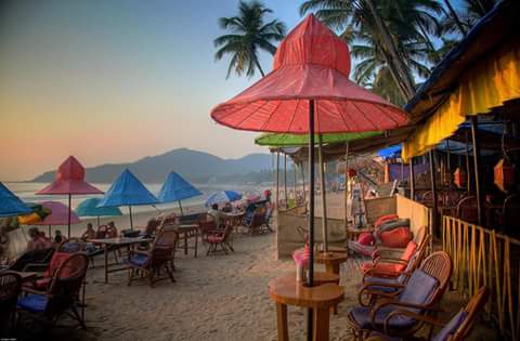 visitindian's tweet photo. Palolem,
Palolem is the most southerly of Goa’s developed beaches and also one of the most beautiful. It is a natural bay surrounded by loft https://t.co/GnA2y4F3sp
