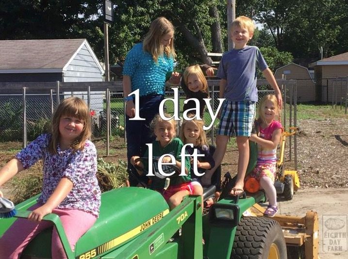 One more chance to do something awesome in 2016! Support our New Fast Food project. eighthdayfarm.org/sustaining-mem…