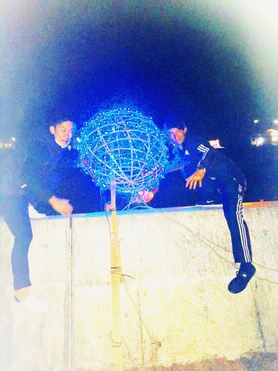 tkawano__27's tweet photo. 新年ラゼンガン！だってばよ https://t.co/lRS9AURT2m