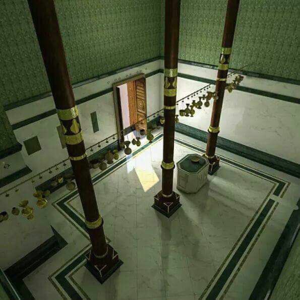 i_xyz1's tweet photo. كيف تبدو الكعبة المشرفة من الداخل 🕋 ؟ https://t.co/m2knmLBeT3