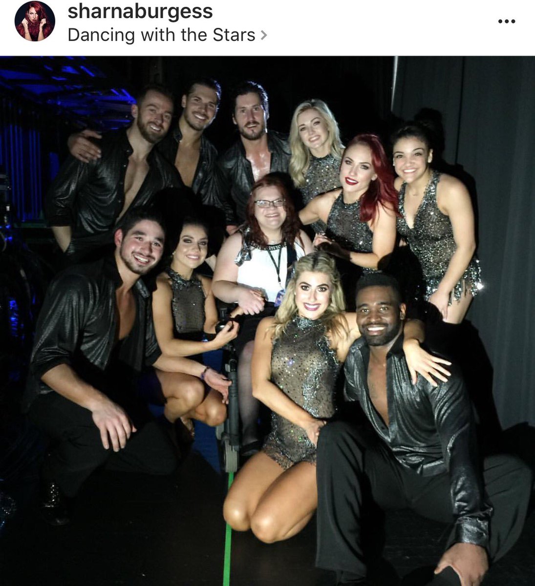ArtemChig_Fans's tweet photo. Tour Life 💃🏼🕺🏼🙌🏼 @artemchigvintse #dwtstour https://t.co/bNmJ3Ot7PP