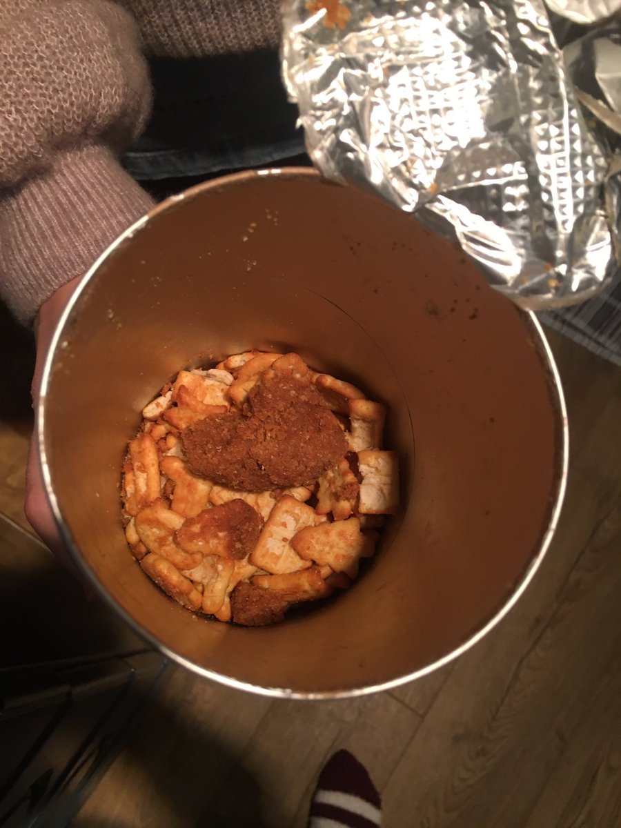 bethanforskitt's tweet photo. @JacobsSnacks Thankyou Jacobs for the big surprise in your 'Festive snack bites disgusting! https://t.co/vUlHhwOxLx