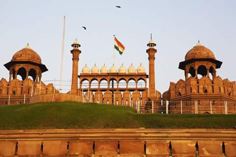 visitindian's tweet photo. Red Fort
Lal Quila or The Red Fort is the most important historical buildings in India,located at Delhi. The most famous monuments in Delhi. https://t.co/FP0eTLF3ol