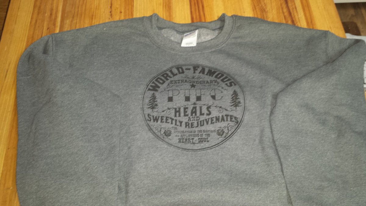 RustedTees's tweet photo. Still available. Be my last customer. 
https://t.co/A9BSH4jRH4 https://t.co/LozwmHMB05