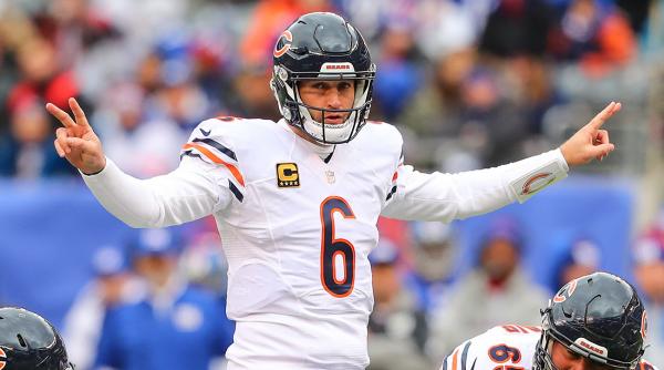 Bears QB Jay Cutler to undergo shoulder surgery, season over #NFL #Bears profootballfanzone.com/bears-qb-jay-c…
