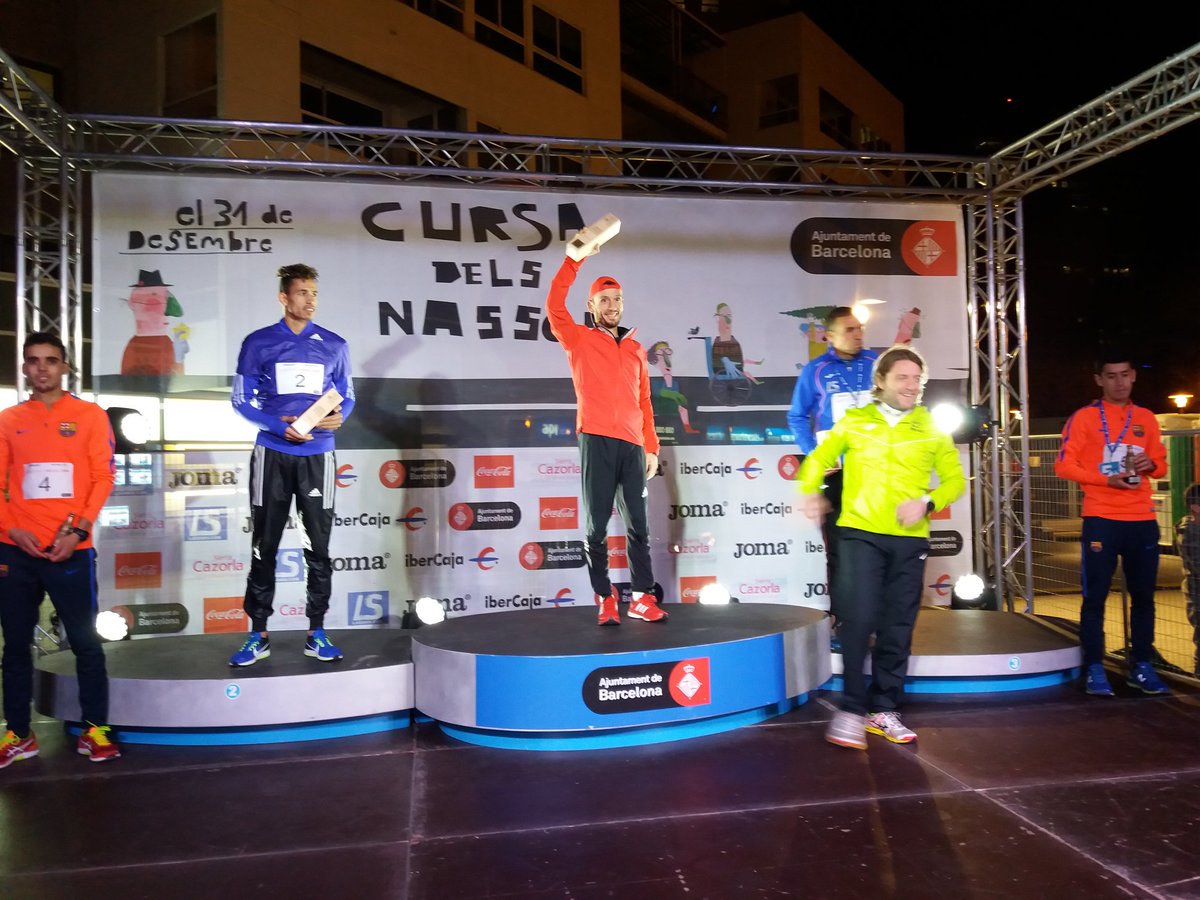 Podi masculí de la #Cursanassos: Carles Castillejo, 0:28:45; Abderrahmane Anou, 0:28:47; Mourad El Banouri, 0:28:50. Moltes felicitats!