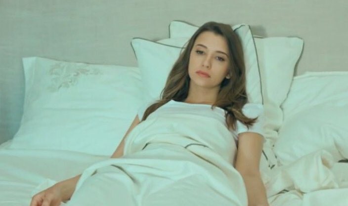 tatliintikam's tweet photo. 2017'yi beklerken ben https://t.co/rIS6T1XDI1