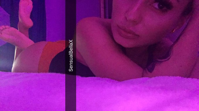 #NewYearsEve 🎊💋 https://t.co/ATF7vzVlfO<a href="/tag/newyearseve"class="tags">#NewYearsEve</a>