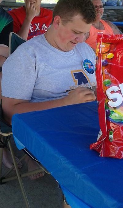 At the start of 2016 I weighed 280😮 ALL THIS YEAR I BUSTED ME ASS! Dropped over 105 pounds 💪🏼. For 2017<a href="/tag/rise"class="tags"><span>#rise</span></a>