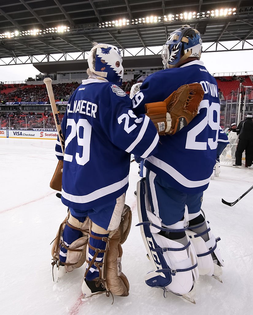 MapleLeafs's tweet photo. Goalie props.
#TMLtalk https://t.co/VoqhFdkRHk