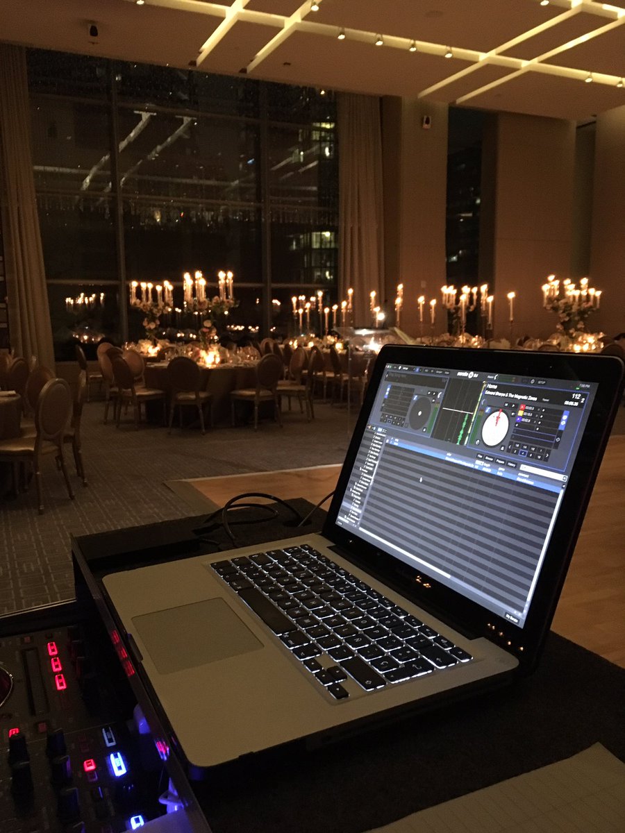 djmikerock's tweet photo. Wedding tonight @FourSeasons Toronto. #HAPPYNEWYEAR to everyone. Let's make 2017 a safe and great one. #TeamFlohBack https://t.co/HxVVe2syyp