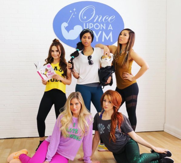 LindseyStirling's tweet photo. I love these girls. I had so much fun filming this video for Blogilates channel. Check it out now. #onceuponagym
https://t.co/QMYi8m5Y2L https://t.co/7IsQtTApms