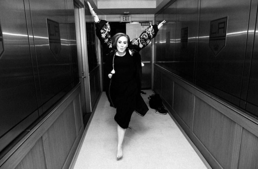 sammylovesAdele's tweet image. Me at the beginning of 2016 vs me at the end of 2016