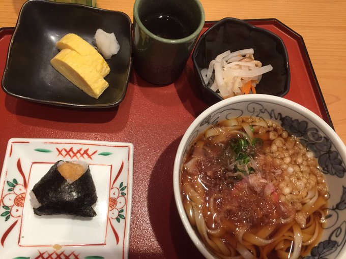 朝7時から楽しめるきしめん朝定食 驛釜きしめん 名古屋駅 おいでよ名古屋の食べ歩きログ