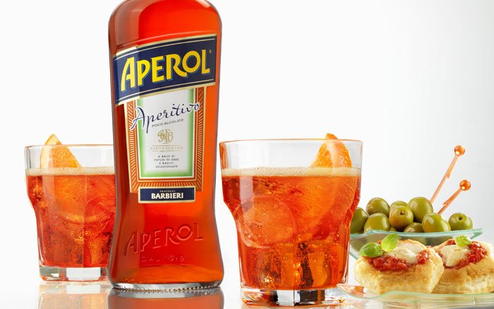 Hoy tendremos Promo para las chicas :)
2 APEROL SPRITZ X $5.000 Hasta las 02:30 Am