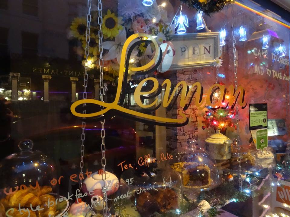 lemantearoom's tweet photo. We would like to wish all our friends and customers Wonderful Happy New Year! https://t.co/ya59OpHBLA
