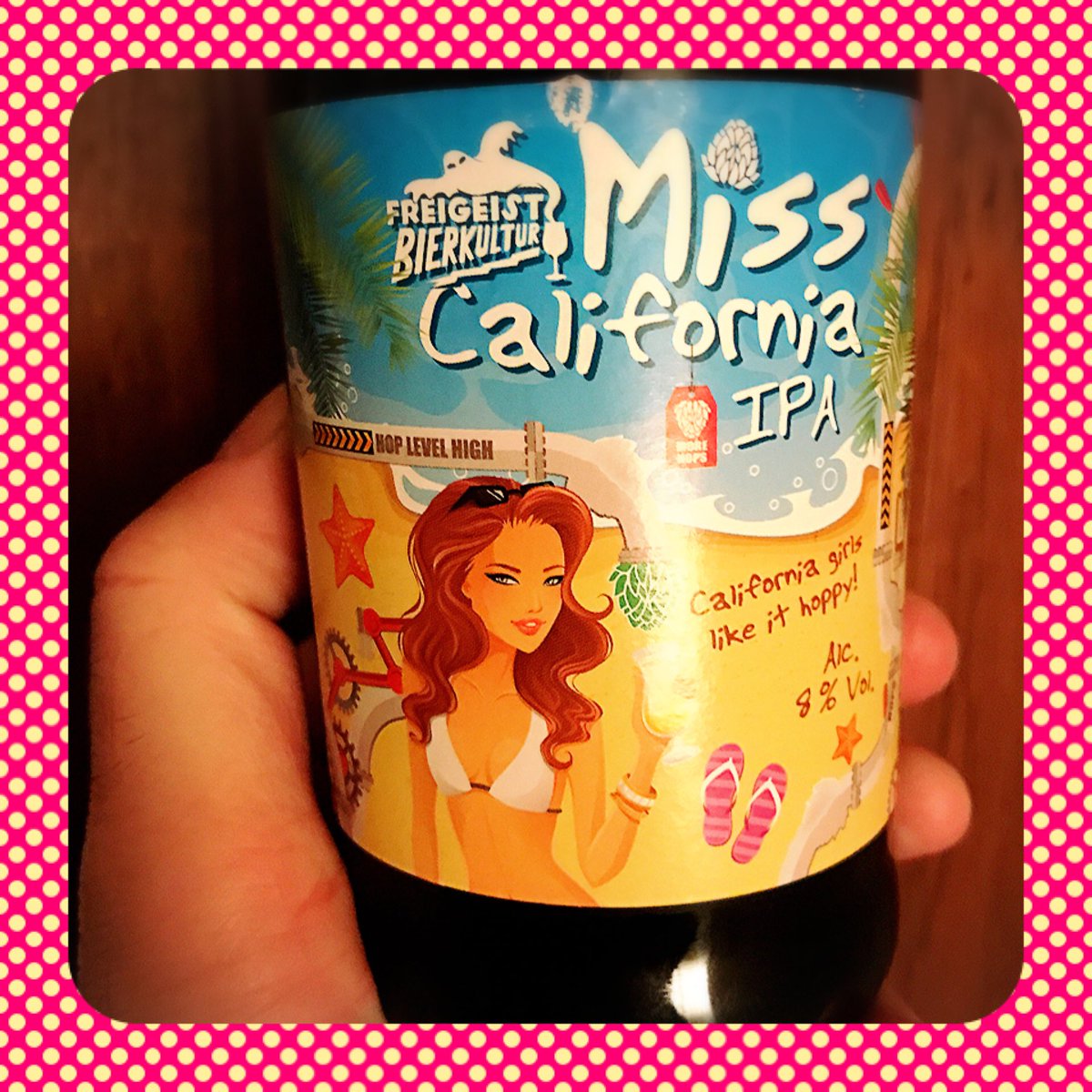 todayforever2's tweet photo. Ringing in the new year - California Style #Rutsch https://t.co/NohP3kCfNC