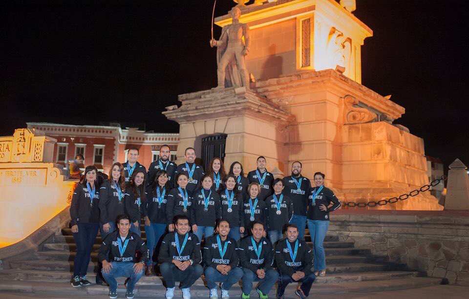 Ludeholl's tweet photo. Todos un mismo equipo, la pasión nos une... Durango presente en #MPM16 #YoElegiCorrer #CorrerMehaEnsenado https://t.co/sZpnbEAsuI