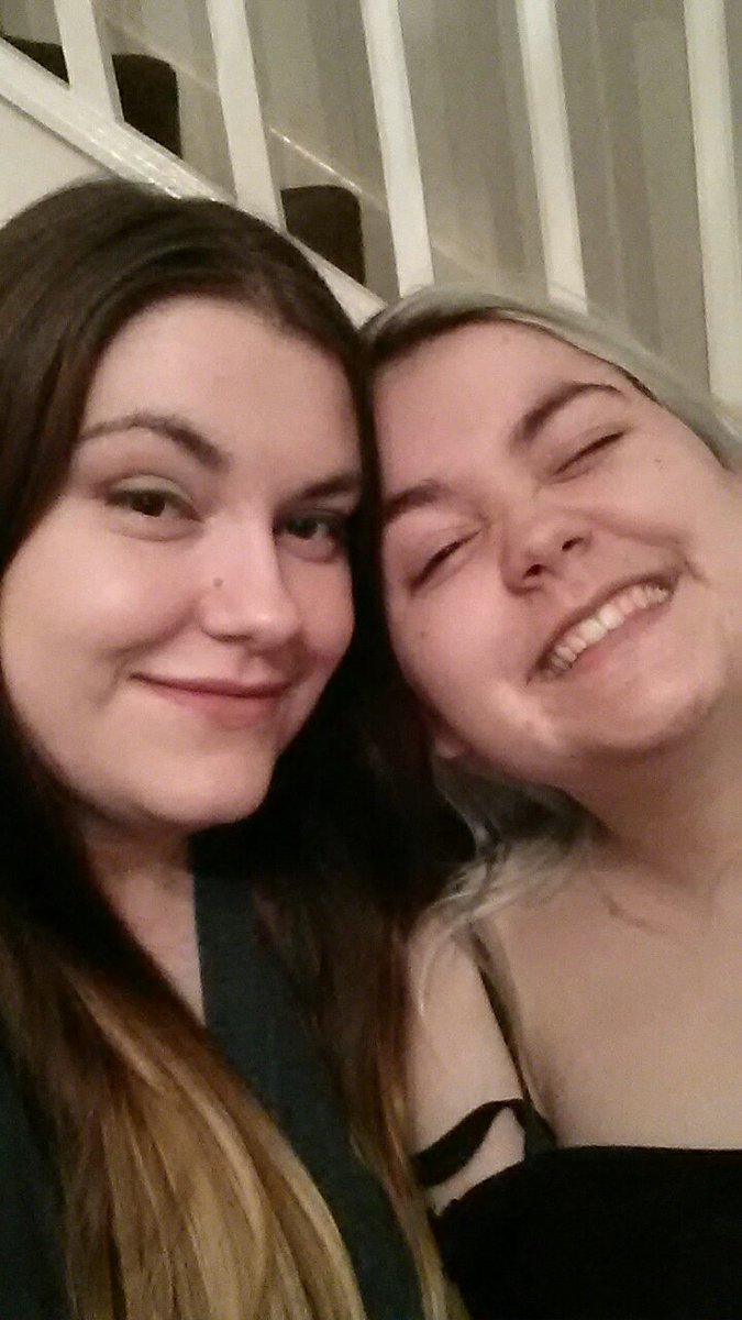 Maria_dette's tweet photo. happy new year from me and my sis! (just once i wish shed take a proper picture with me XD) https://t.co/wHx8Sa6s2k