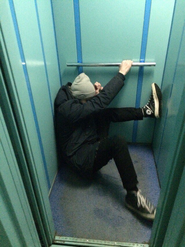 Yravaf's tweet image. 