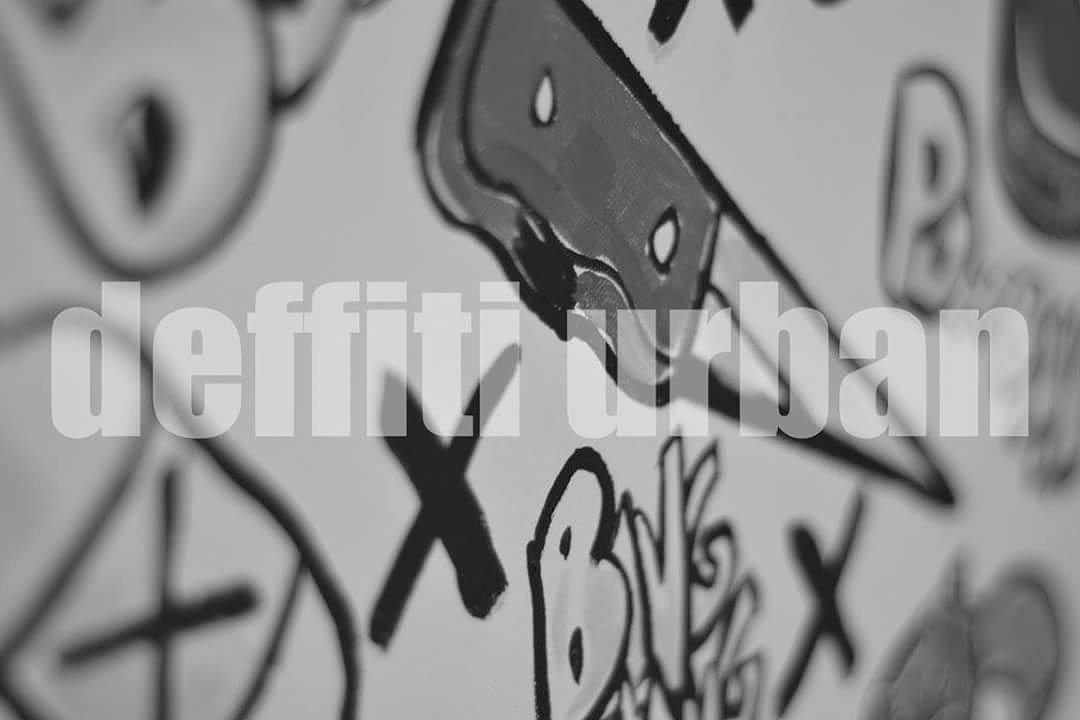 Deffiti's tweet photo. We are going hard in #2017 #new #brand #boutique #art #apparel #luvthaNuvs2017 #oneofakind #fashion https://t.co/jVbFxHqi6s