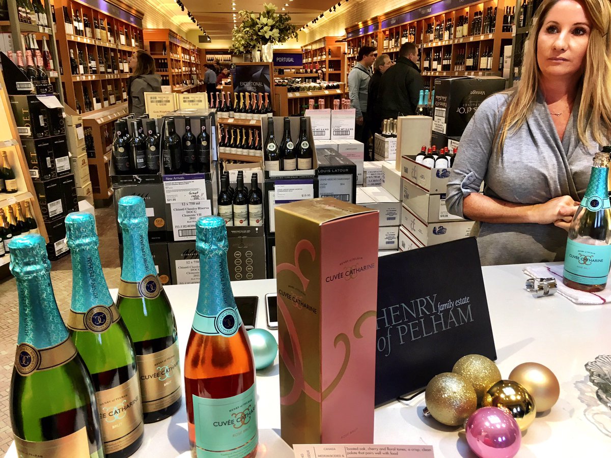 StevenHellmann's tweet photo. @TheDolce @IAmSalvatori we'll be popping @Wine_Gurl @HenryofPelham #CuveeCatharine for #NYE2016. The countdown is on! https://t.co/qmIjegXH57