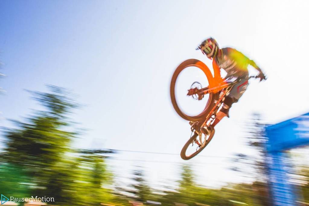 PausedMotion's tweet photo. Flying out of 2016 like
...Braaaaap 
Happy New Year to all our followers and everyone else… https://t.co/X34UwSoDPf https://t.co/53ZMwzAYK0