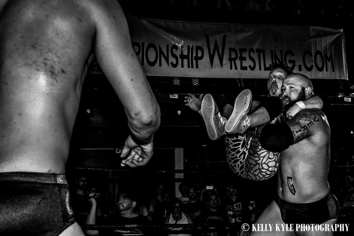 KellyKylePhoto's tweet photo. #KellyKylePhoto2016 @ACWwrestling #QoQ16 tab warfare @ISamuraiDriveU @RAYMONDxROWE vs @steveauxnly1 @CurtStallion https://t.co/4wFHAdw0eE