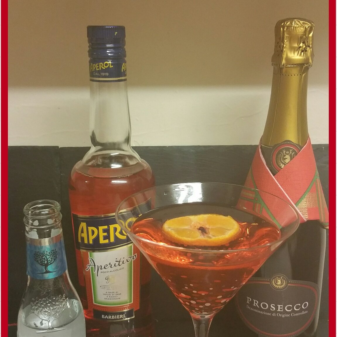 pleserpur's tweet image. #BlwyddynNewyddDda #HAPPYNEWYEAR #cheekycocktail @AperolSpritzUK @FeverTreeMixers