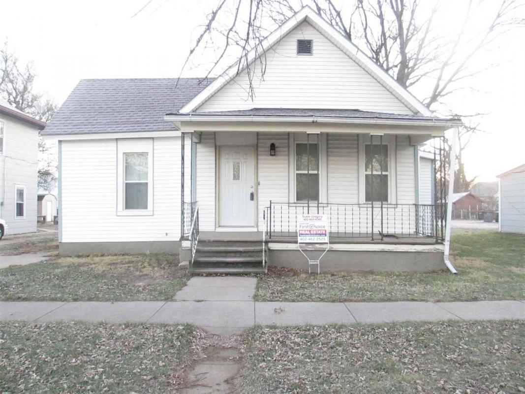 HastingsFC1's tweet photo. See a virtual tour of our listing on 623 Lincoln #Hastings #NE  #realestate https://t.co/bKFnw3Ocnh https://t.co/jlpGsKARXs