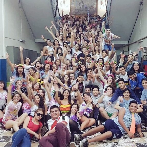 JoniLopezOk's tweet photo. Llevo a cada uno en mi corazón, son inolvidables. Gracias por el mejor año de mi vida, aunque me queden tantos, este #LoHicimosIn16ualable https://t.co/jY1waXYk1p