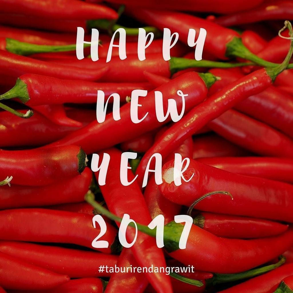 Happy New Year 2007, teman-teman Taburi! Apa resolusi kalian di tahun ini?

#2017 #selamattahunbaru #taburirendangr…