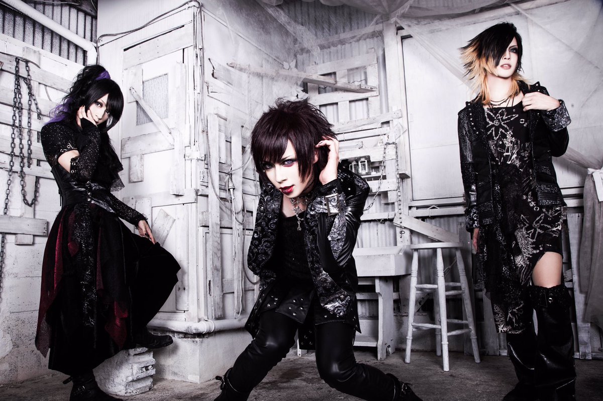 dressendoris's tweet photo. DRESS en DORIS
2016年 Costume Works⑥
#Hysteria
#ARTELICIA
#無玄MUKURO
#GLARD https://t.co/hOqiGdboeX