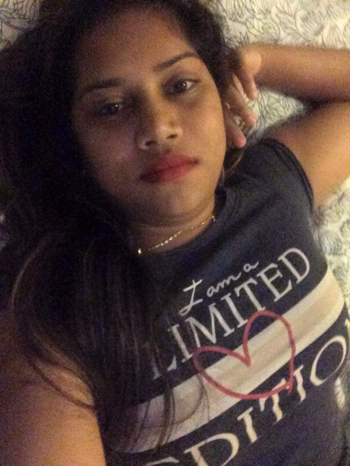 Kandee30gmailc1's tweet photo. Hiii friends bead room selfii... https://t.co/QkSlTY6Enm
