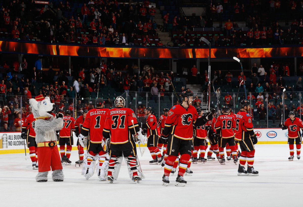 NHLFlames's tweet photo. #CofRed, RT to support the fight against impaired driving this holiday season and for a chance to win #Flames tickets from @ABTransComm! https://t.co/TAPhuC4wQF