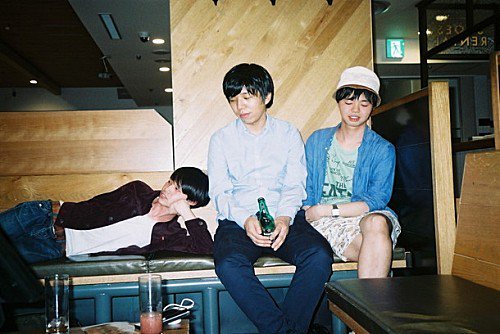 Billboard_JAPAN's tweet photo. 【News】【中編】＜2017年注目のニューカマー5組＞［yahyel］［★Gi Gi Giraffe］［★PAELLAS］［chelmico］［Ancient Youth Clu… https://t.co/cXb4EJznGJ https://t.co/WVBO8GIFCG