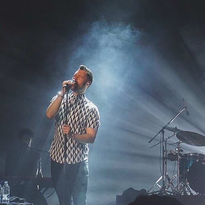 capitolmusic's tweet photo. This year @calumscott joined #CapitolFamily, he stole ❤️ w/ #DancingOnMyOwn, released #RhythmInside &amp; announced @GMA on 1/3! 🎤🔥
#Capitol2016 https://t.co/35lz1xO1Nc