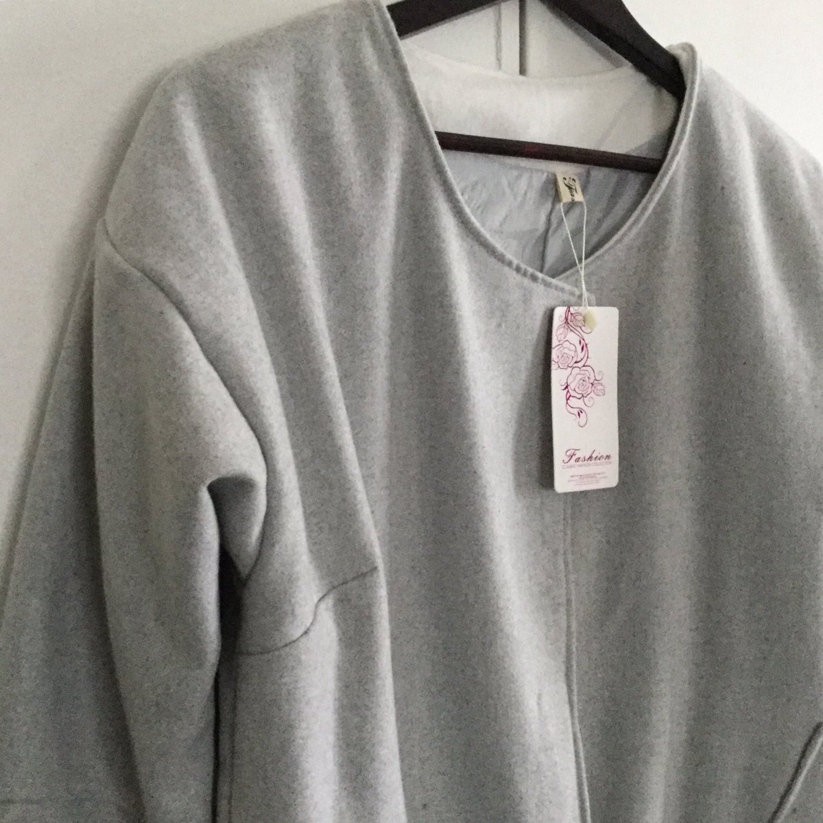luvsParis's tweet image. Check out MODLILY Women's SZ L/XL Long Sleeve Light Gray Coat  #Unbranded #BasicCoat #Casual cgi.ebay.com/ws/eBayISAPI.d… via @eBay#modlily