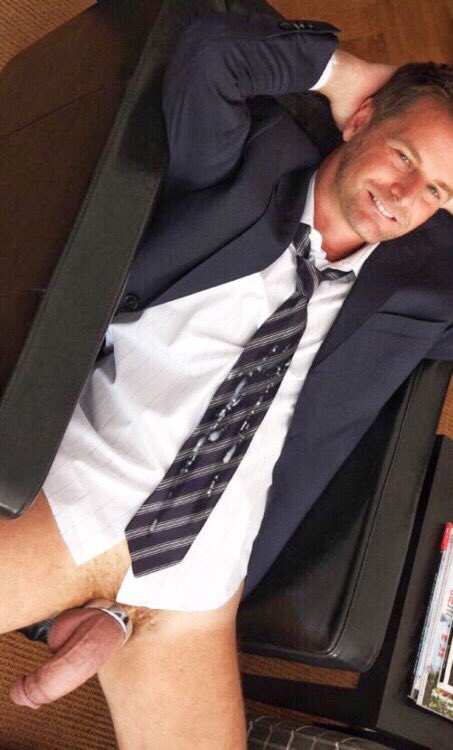 The Penis Man™ (@_thepenisman_) on Twitter photo 